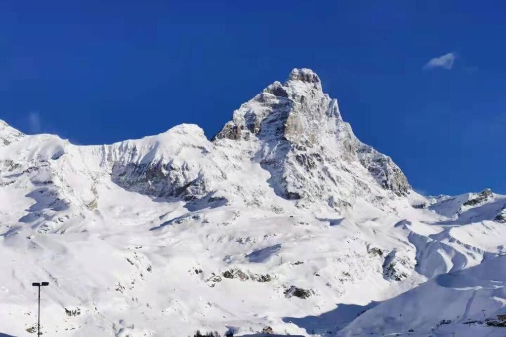 Homey Apartment In The Heart Of Cervinia Брей-Червінія Екстер'єр фото