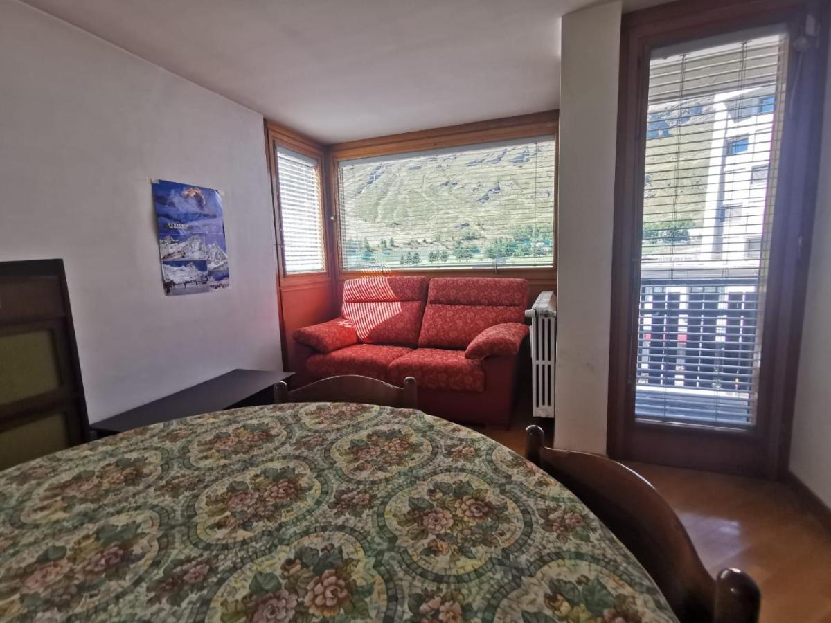 Homey Apartment In The Heart Of Cervinia Брей-Червінія Екстер'єр фото