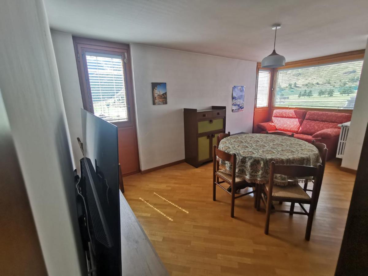 Homey Apartment In The Heart Of Cervinia Брей-Червінія Екстер'єр фото